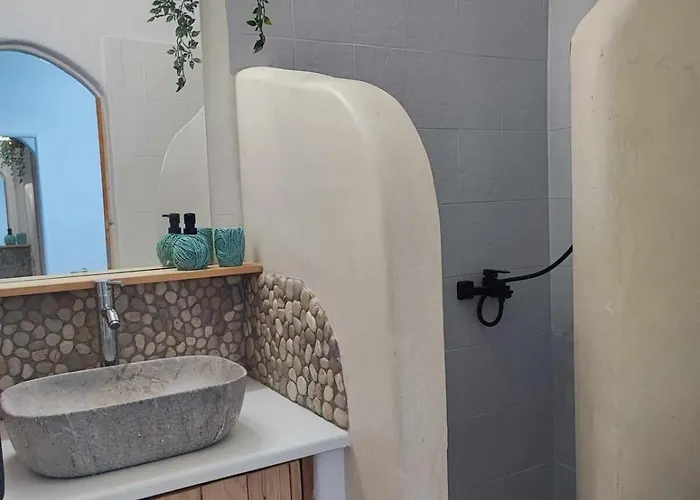 Studio Lachania Daire